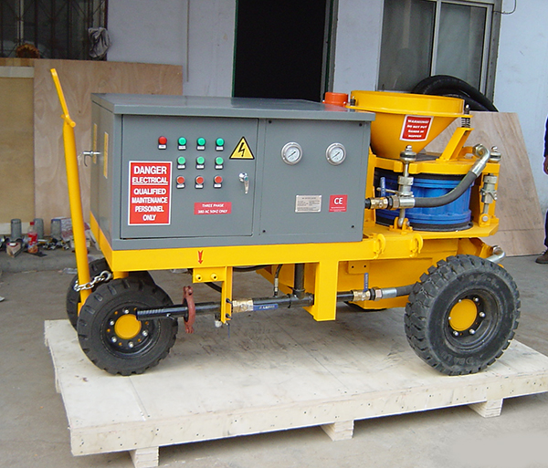 Shotcrete machine for swimming pool