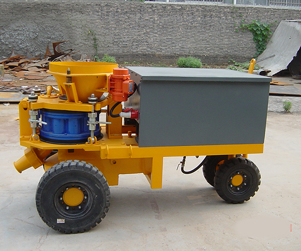 Shotcrete machine for swimming pool